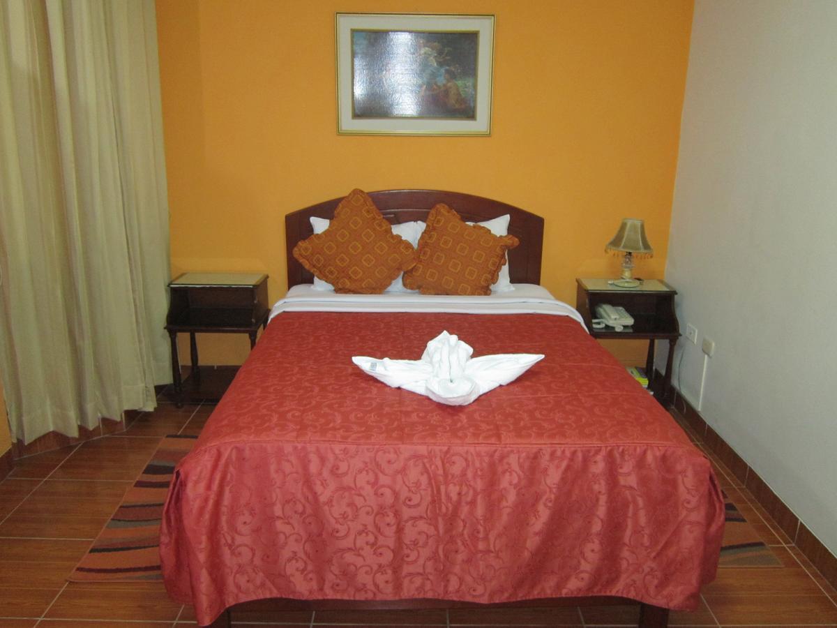 Hotel Plaza Trujillo Exterior foto