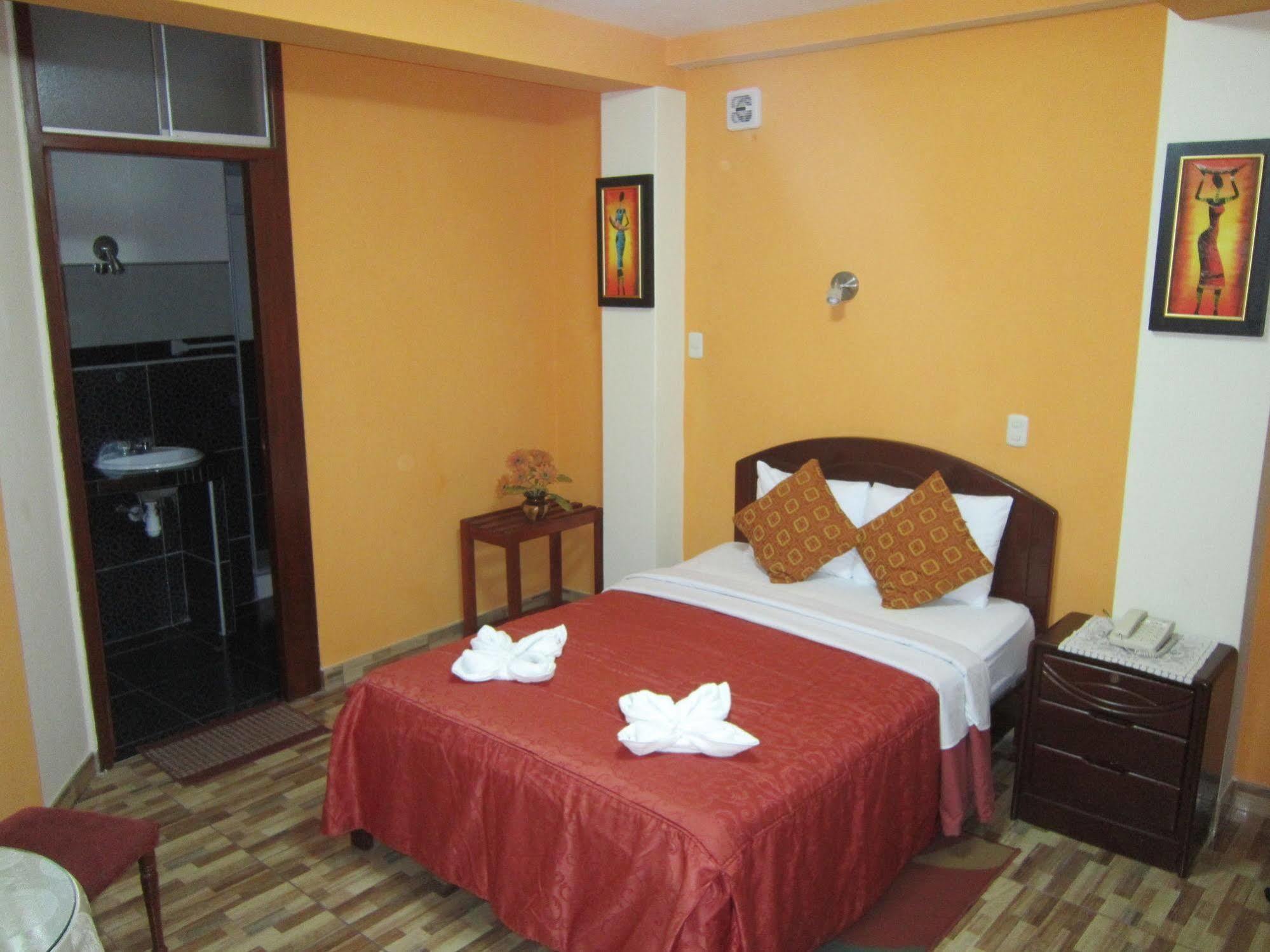 Hotel Plaza Trujillo Exterior foto